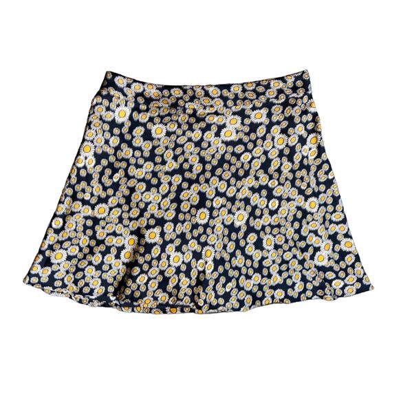 Free People Phoebe Daisy Swing Skirt Floral Black White Yellow Silky Size 12 - Picture 9 of 11